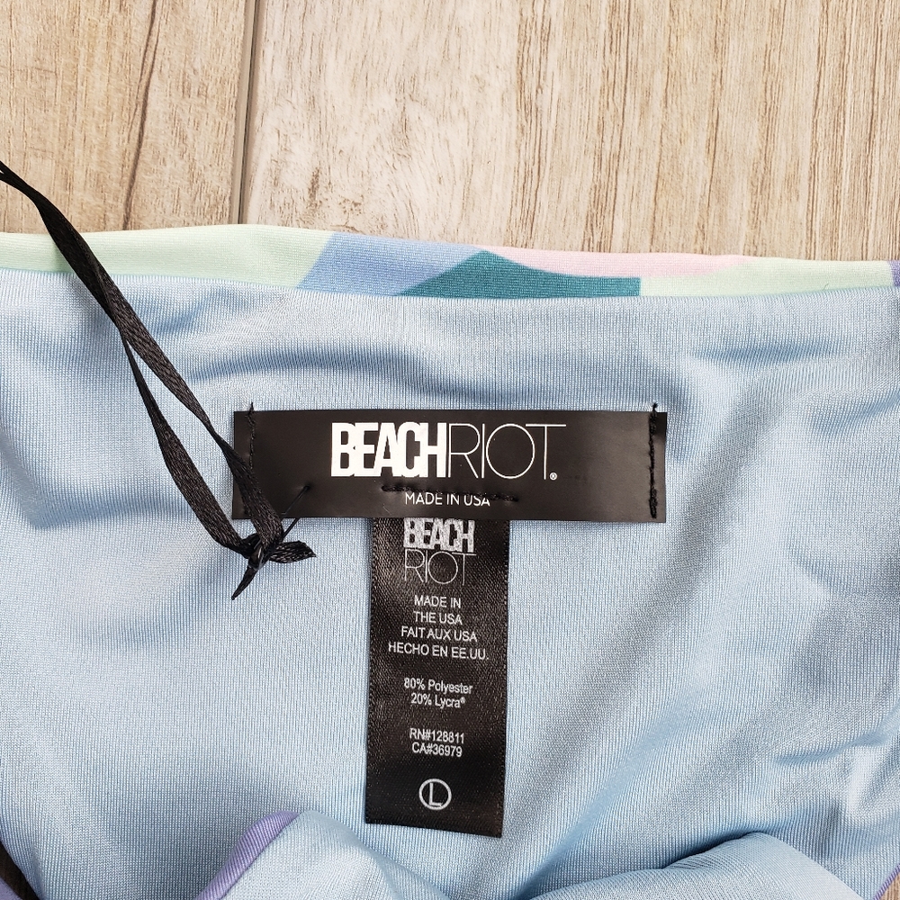 Beach Riot bikini set - Picture 7 of 8